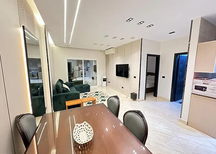 Apartment Aroma Sea View One , For Families Only El-Hafayir